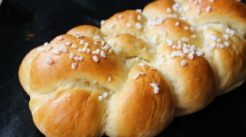 Vente des brioches de la fête patronale